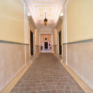 Sacconi Palace , Rome Italië